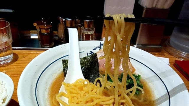 横濱家 イオンモール富士宮店 - サブ画像1