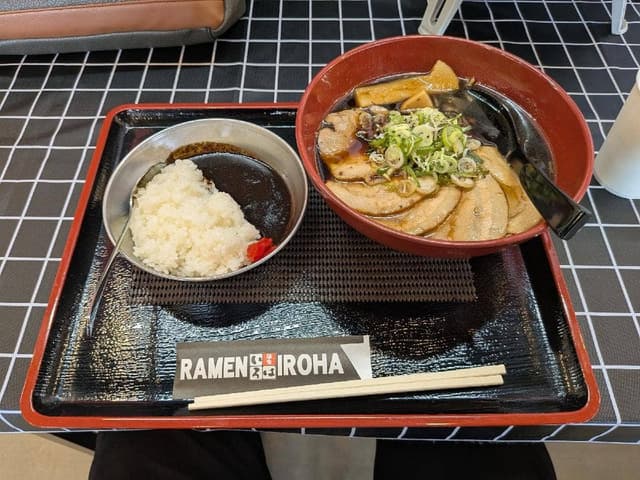 麺家いろは 名古屋駅1番線店 - サブ画像1