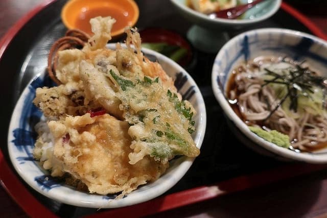 れすとらん割烹 いずみ屋 - サブ画像2