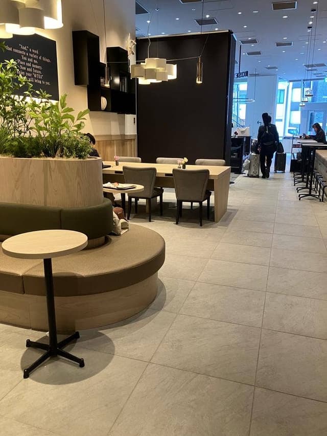 TULLY'S COFFEE ＆TEA 虎ノ門ヒルズ店 - サブ画像2