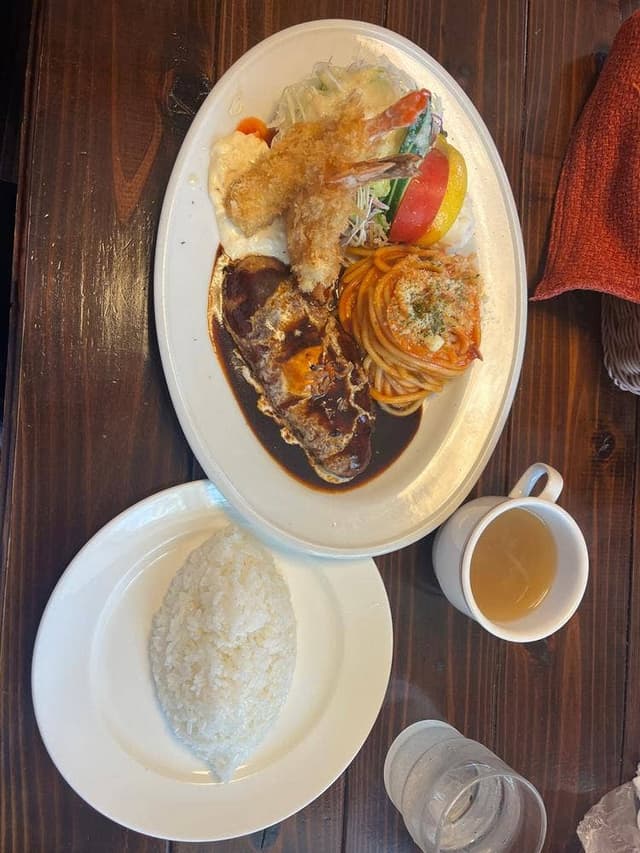 洋食やまねこ - サブ画像3