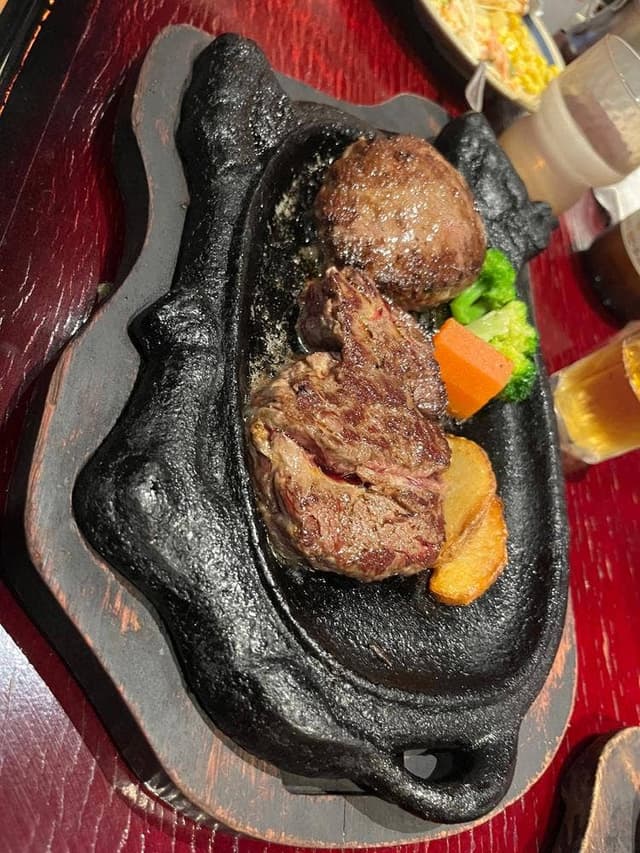 ステーキいづつや 長岡店 - サブ画像2