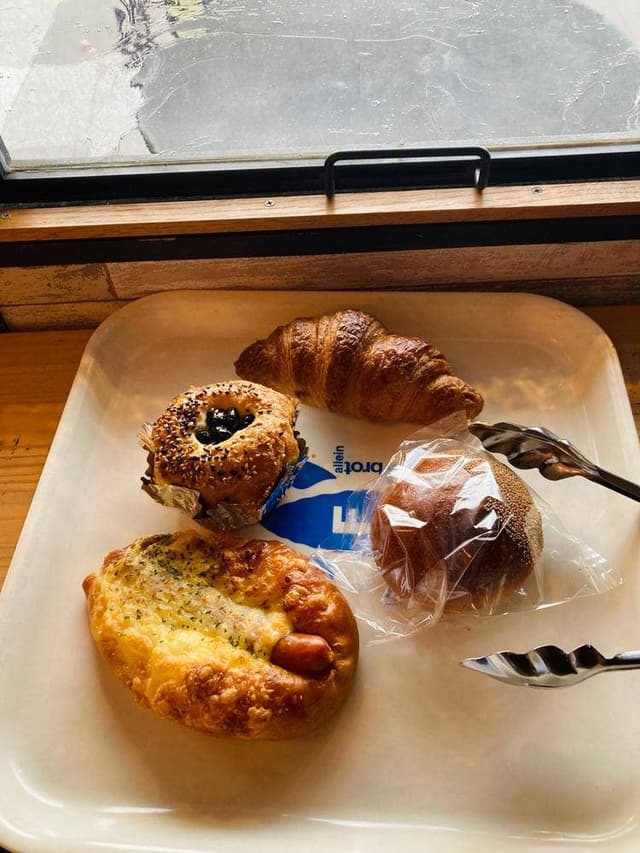 bakery&cafe Ferdinand 桜井店 - サブ画像2