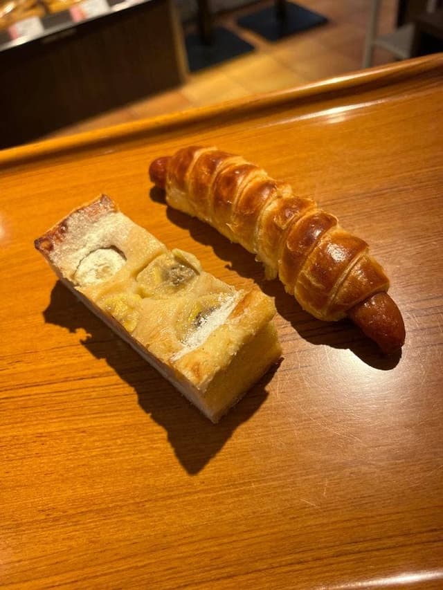 フレッシュベーカリー神戸屋 西新宿駅店 - サブ画像2