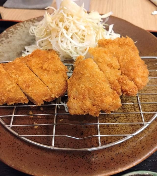 炭火焼き 博多鶏一 博多駅前店 ～焼き鳥・もつ鍋 居酒屋～ - サブ画像1