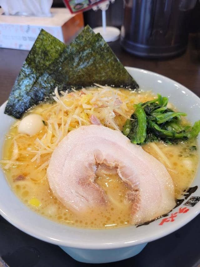 横浜家系ラーメン 町田商店 城山店 - サブ画像1