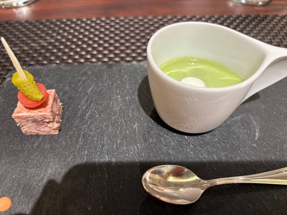 シェ松尾 新宿京王店