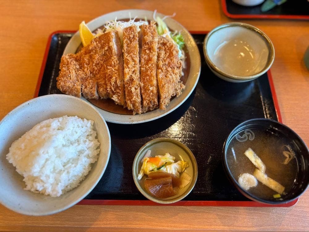 とんかつ ちとせ