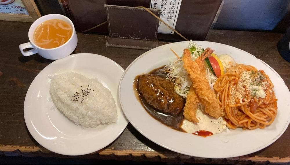 グリル&洋食 アガペ