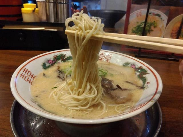 博多屋台ラーメン つぼちゃん - サブ画像2