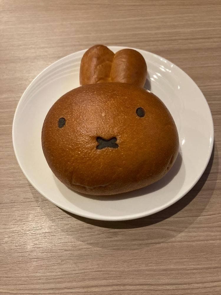 みっふぃー森のべーかりー 軽井沢店