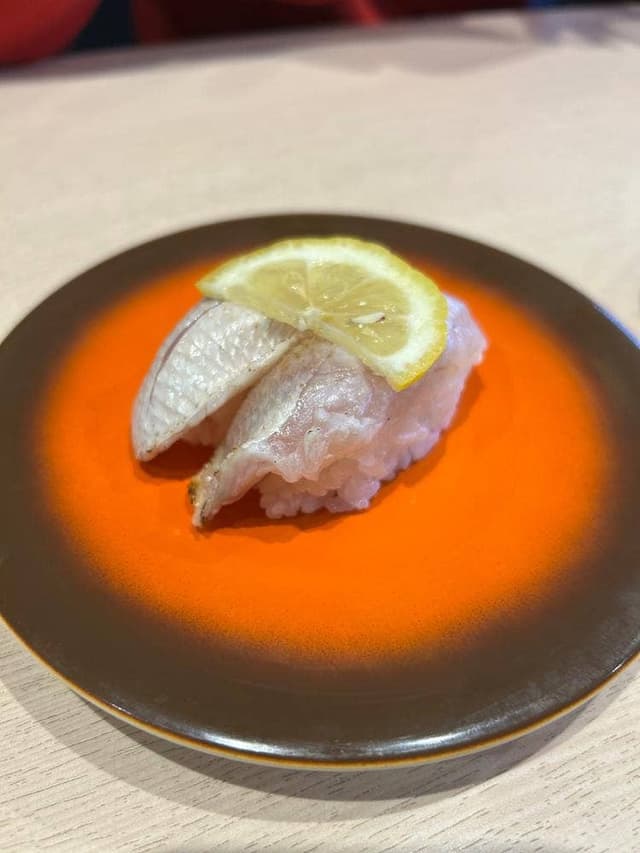 佐渡廻転寿司 弁慶 万代シティ店 - サブ画像1
