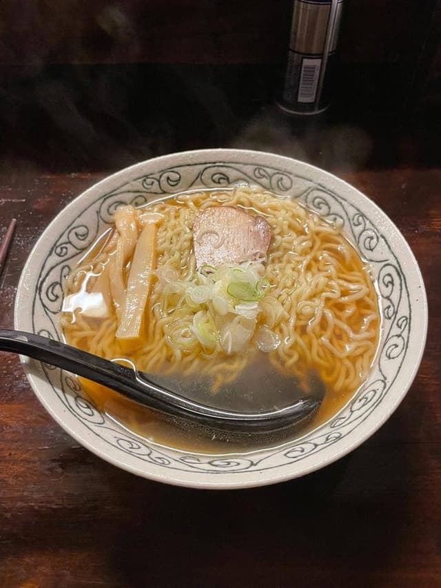 地酒と駅らーめん 佐藤商店 酒田駅前 - サブ画像1