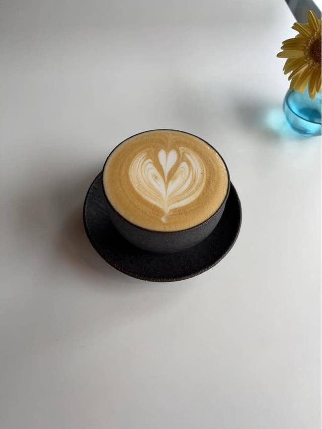 TONÉS COFFEE ROASTERS - サブ画像3