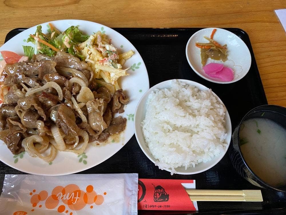 海鮮食堂 舟屋