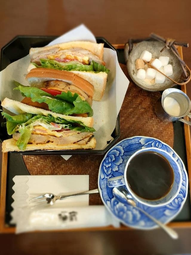 珈琲蔵人 珈蔵 井吹台店 - サブ画像3