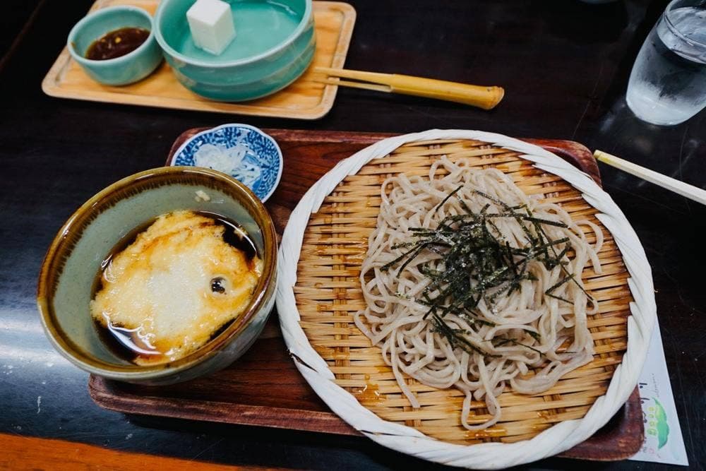 塚本みやげ店