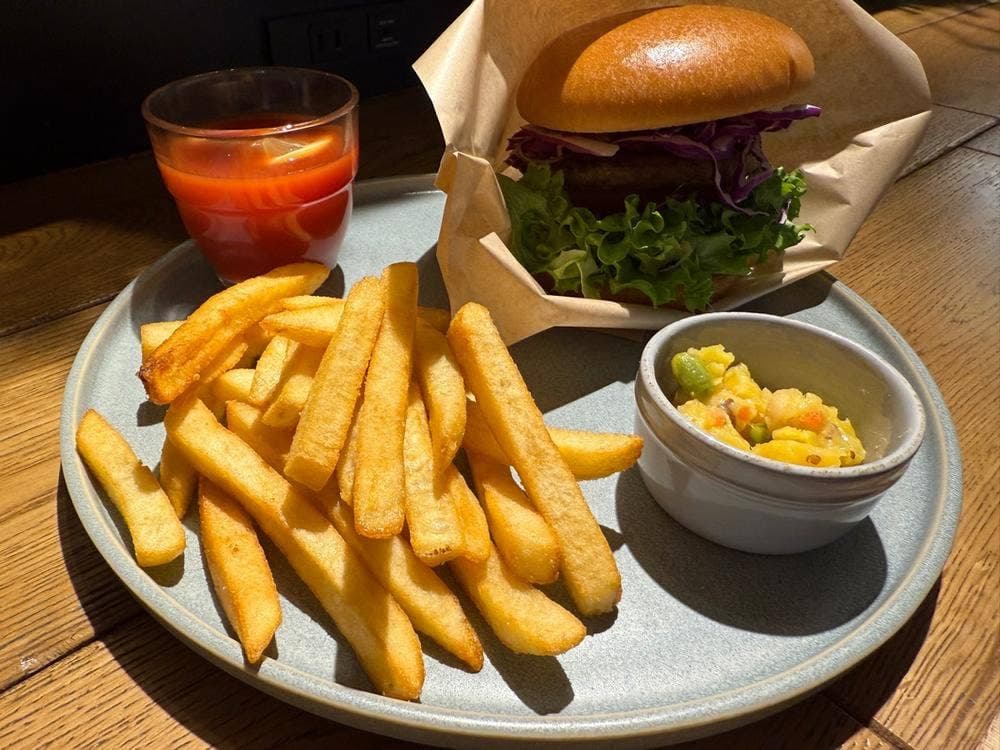 CAFE 山と海と太陽 アトレ亀戸店
