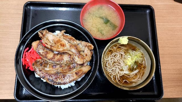どん亭 下赤塚店 - サブ画像1