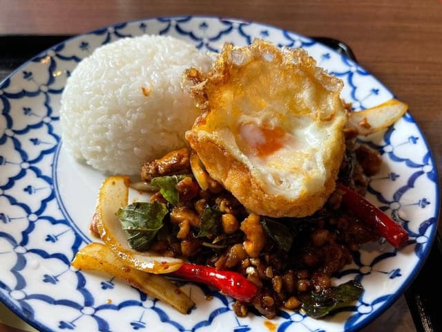 スパイシーマーケット 坂井店 - サブ画像1