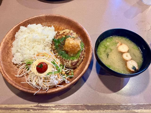 びっくりドンキー 美濃加茂店 - サブ画像1