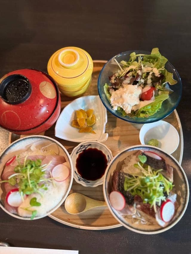 地酒と郷土料理 さわらや - サブ画像1