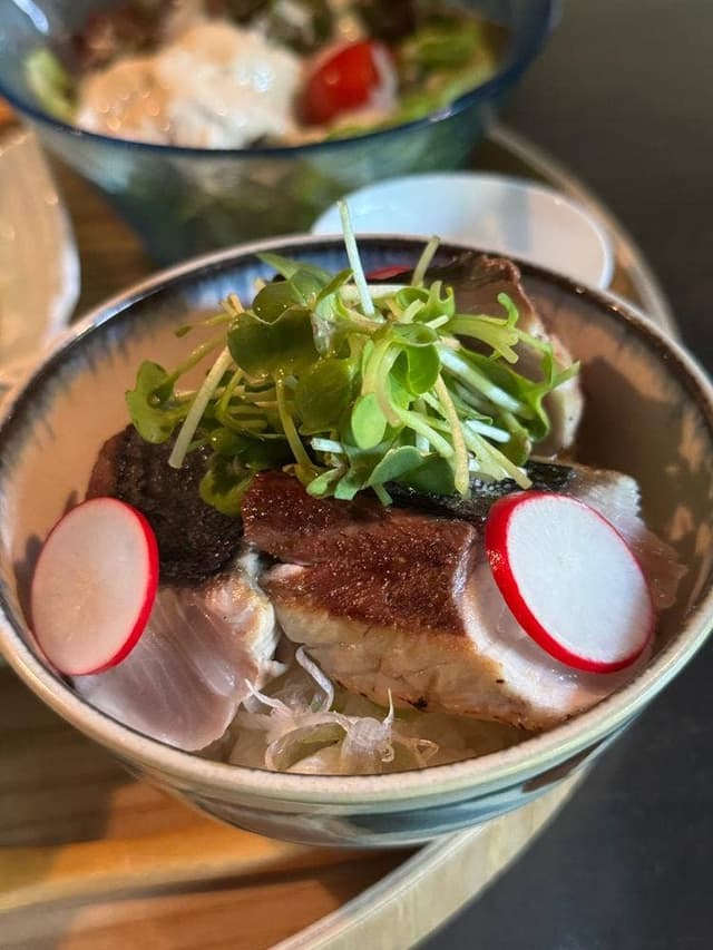 地酒と郷土料理 さわらや - サブ画像2