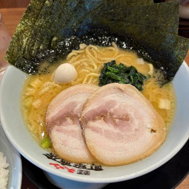 横浜家系ラーメン 町田商店 元塩町店 - サブ画像2