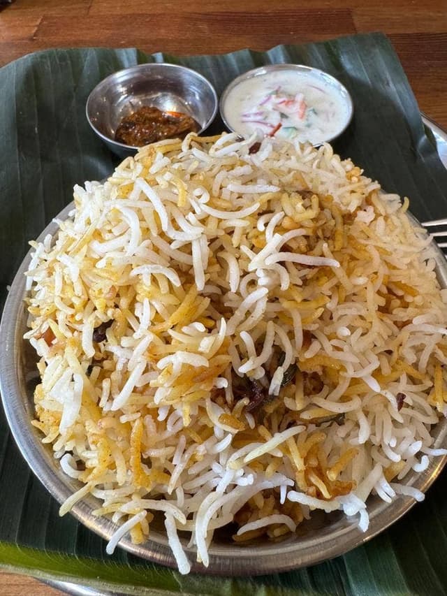 南インド料理店 NEFAARA - サブ画像3
