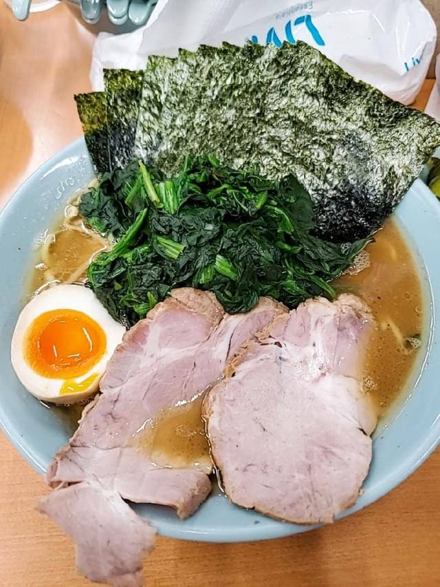 横浜ラーメン 武蔵家 綾瀬店 - サブ画像3