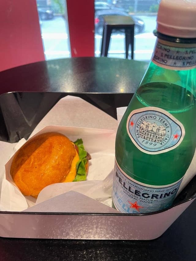 HENRY'S BURGER Harajuku - サブ画像3