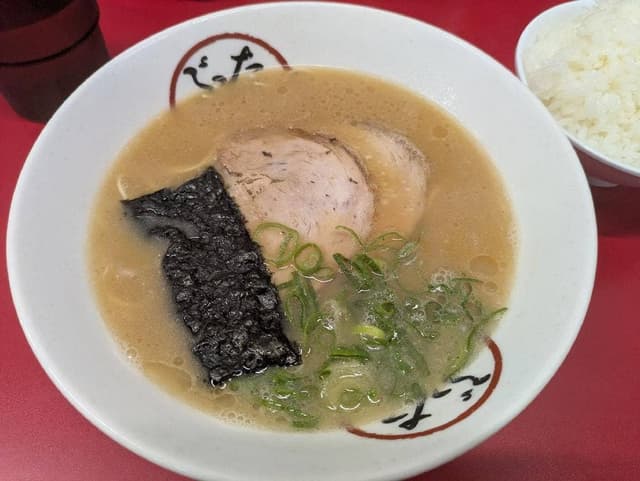 とんこつラーメン 豚のむら - サブ画像1