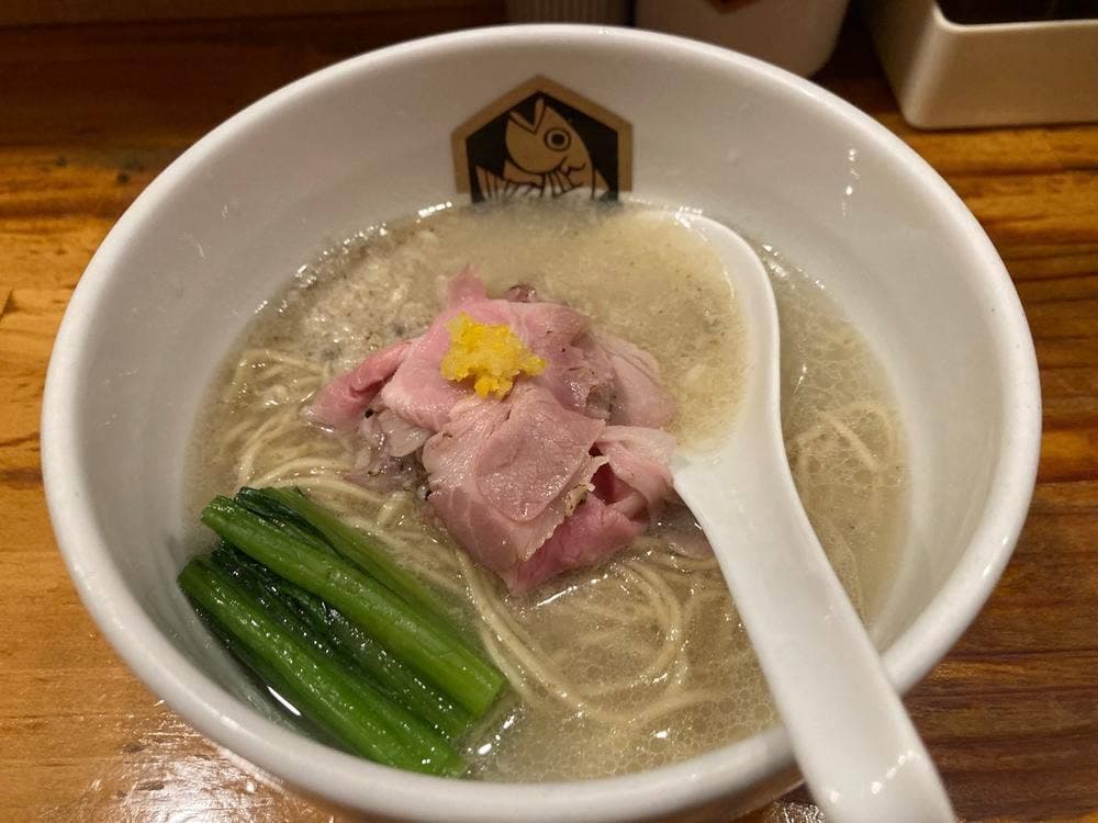 真鯛らーめん 麺魚 本店