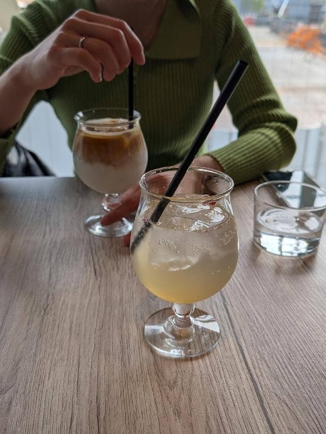 MINIMAL MAAT COFFEE 自由が丘店 - サブ画像1