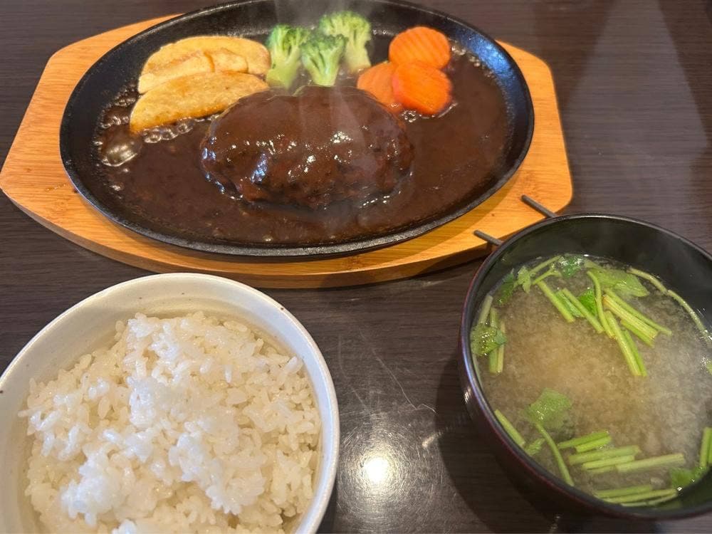 クッキンピエロ