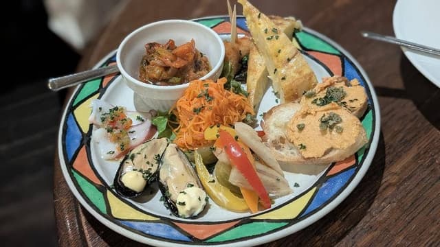 バル・イスパニヤ 名駅店 - サブ画像1