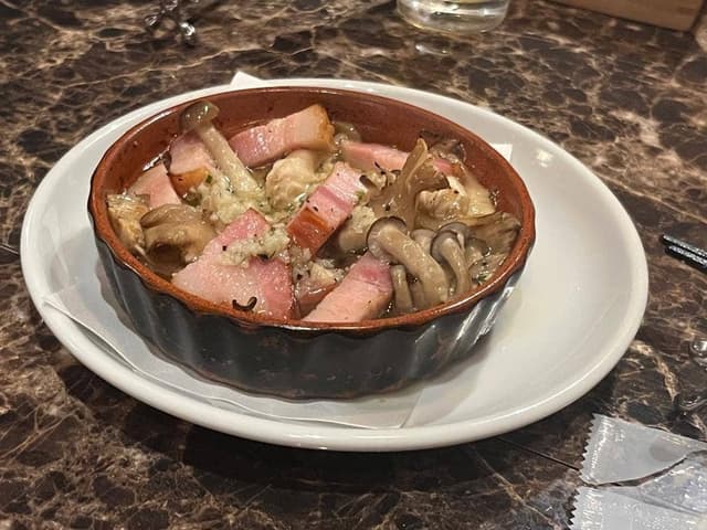 肉×ワイン ビストロ・イタリアン ユナイテッド - サブ画像1