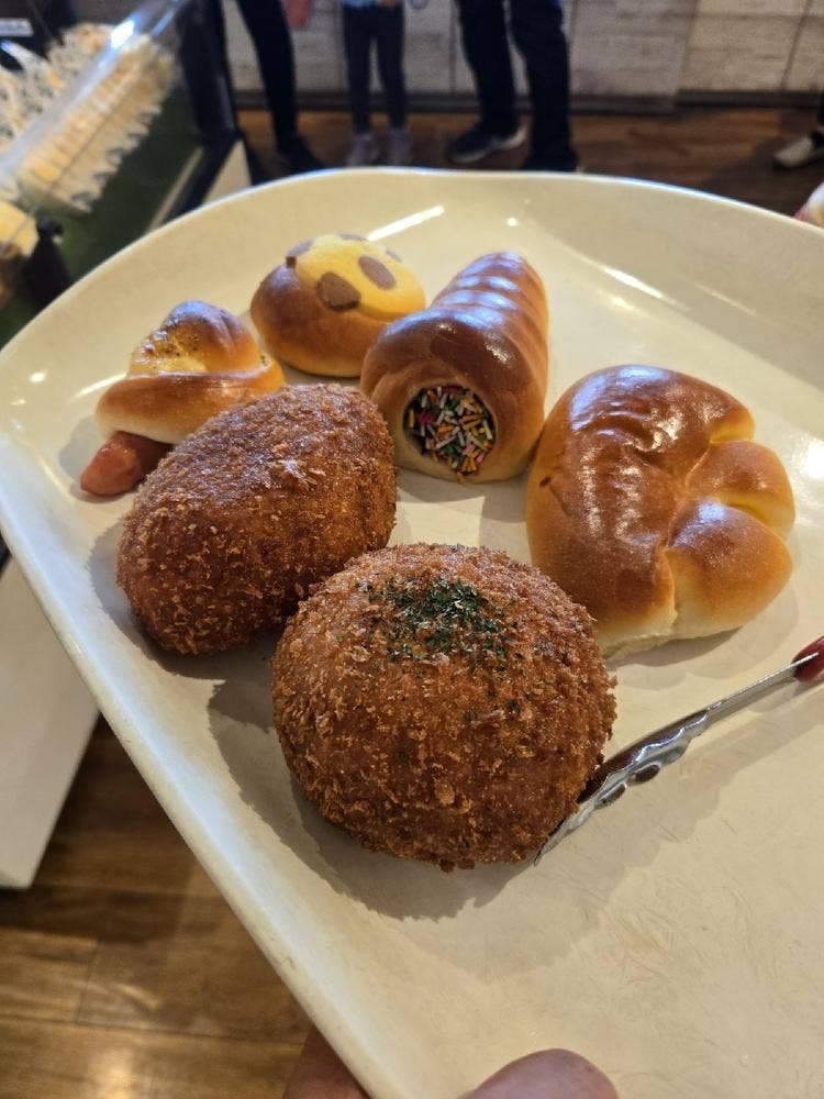 ベーカリーショパン豊橋西店