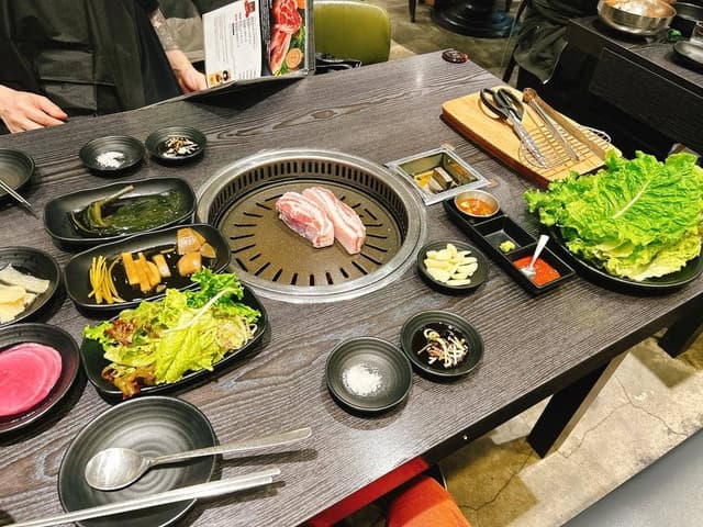 熟成肉専門店 ヨプの王豚塩焼 GEMS新橋店 - サブ画像3