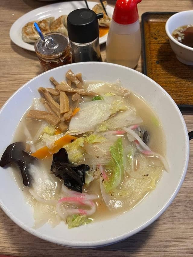 ラーメン大学 若槻店 - サブ画像1