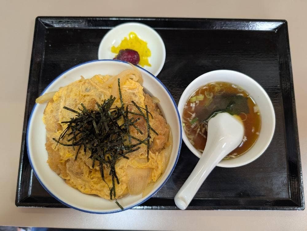 カツミ軒
