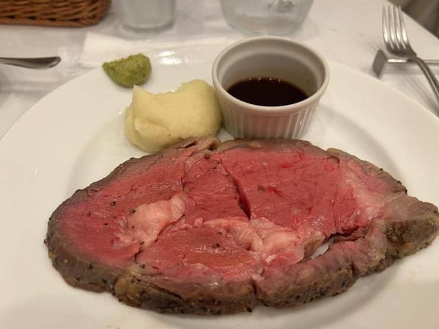 ステーキ&トラットリア カルネジーオ 大手町 - サブ画像1