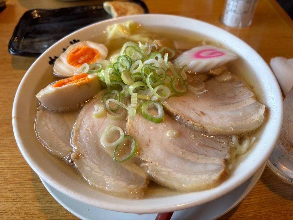 拉麺かくだや おもちゃのまち店