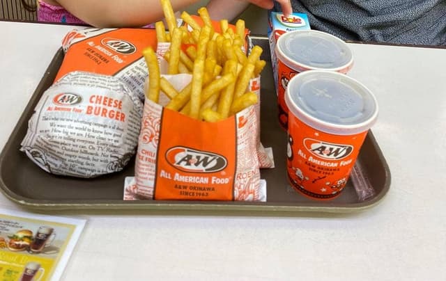 A&W 石垣店 - サブ画像3