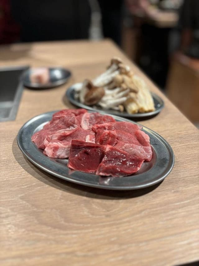 生ラムジンギスカン 新なるぼんず すすきの本店 - サブ画像3