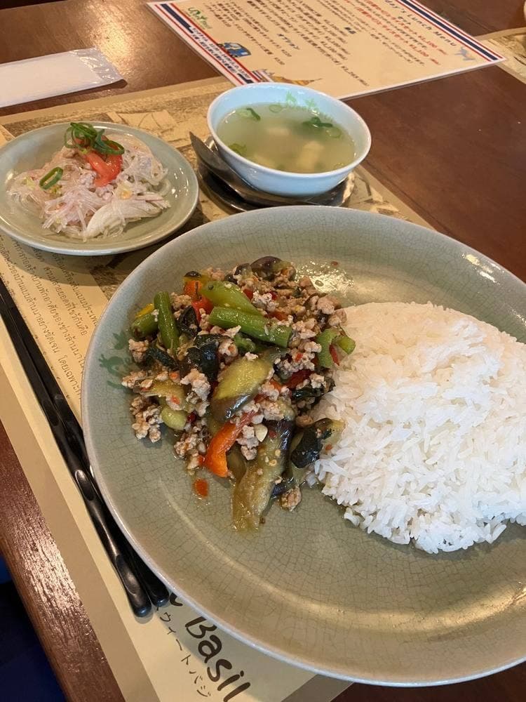 タイ料理 Sweet Basil