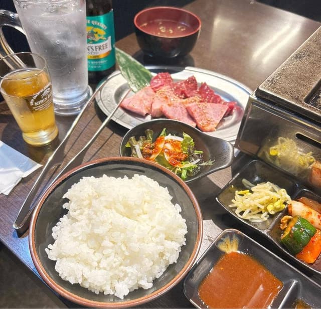 焼肉 ホルモン 牛真 - サブ画像1