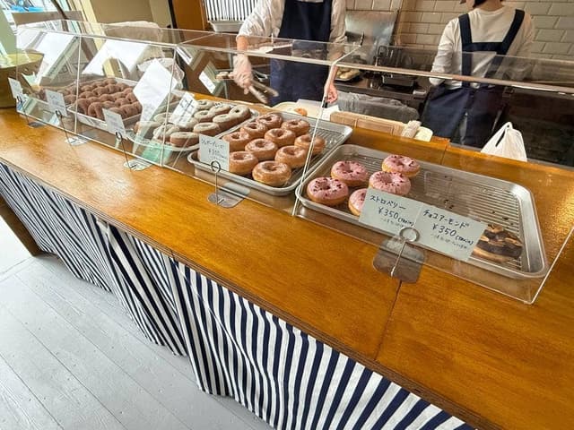 YOAKEMAE DONUTS - サブ画像1
