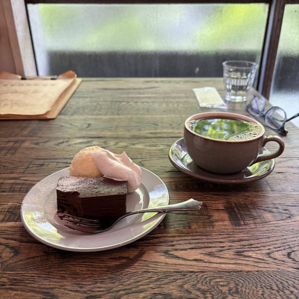 PAUSA COFFEE.