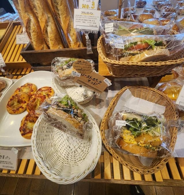 bakery&café COURONNE NATURE - サブ画像2
